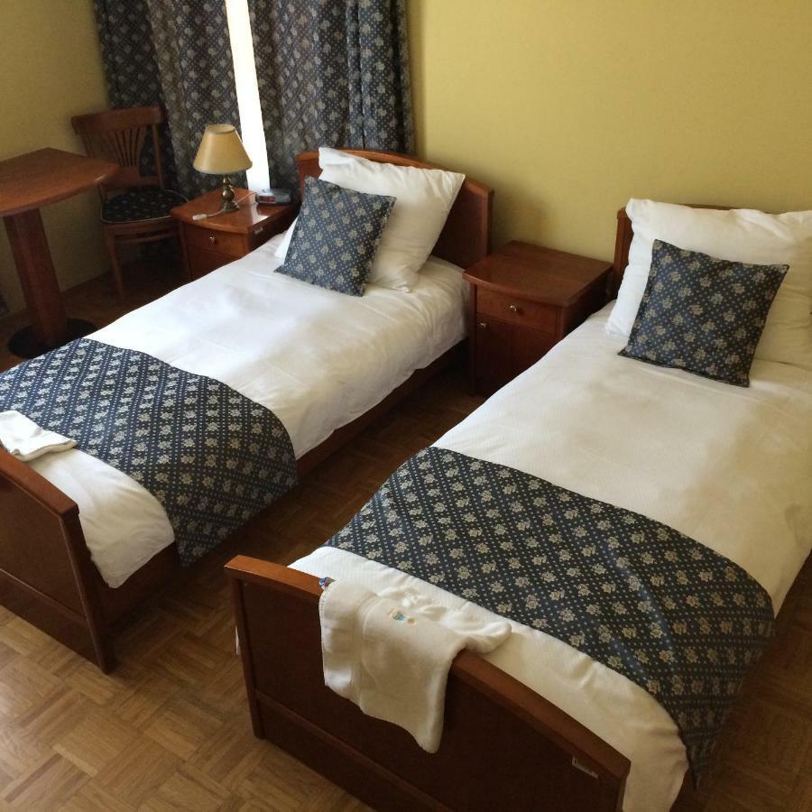 Garni Hotel Vila Ana Rogaška Slatina Kültér fotó